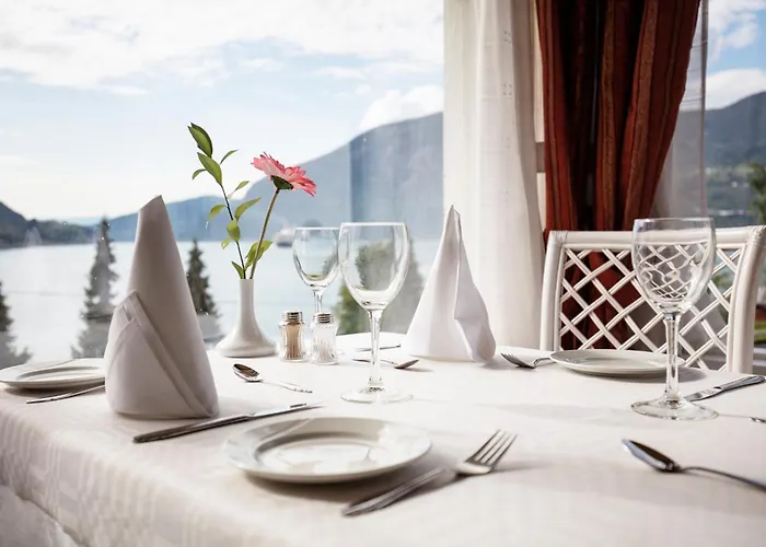 Fjordhotel מלון אולדן