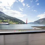 Fjordhotel מלון